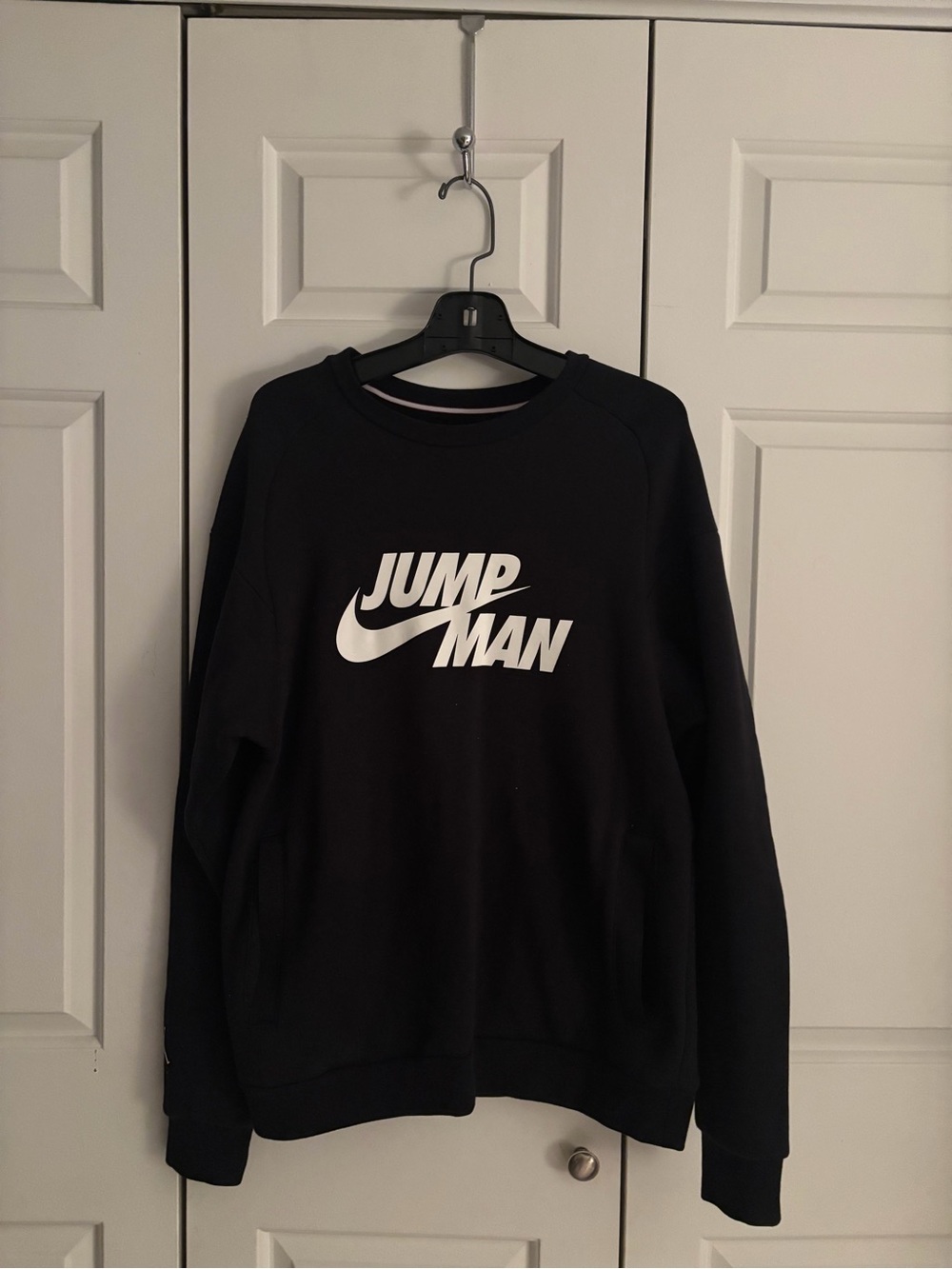 Jordan Black Crewneck Sweatshirt with White Jumpman Graphic Nike size small